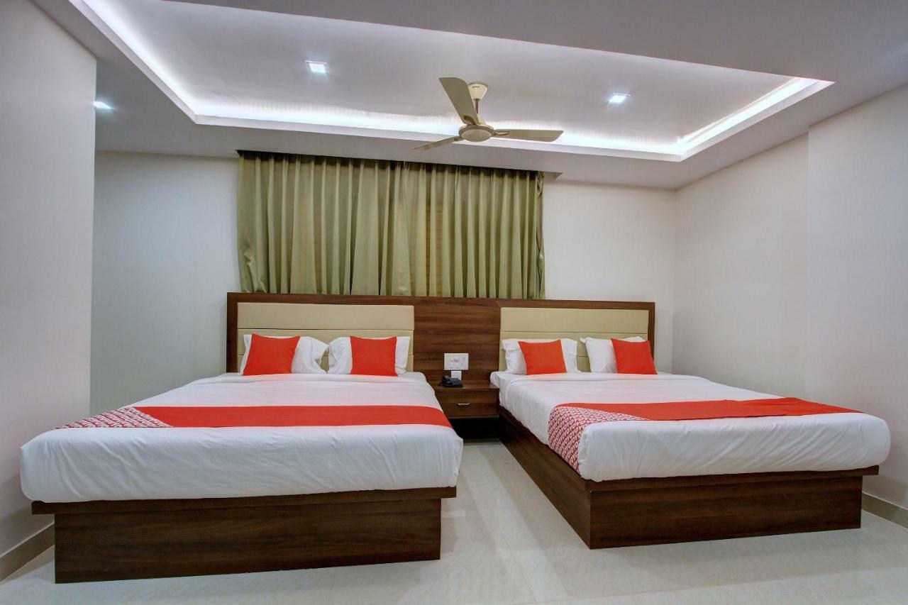 Hotel Ambika International Byndoor Bainduru 외부 사진