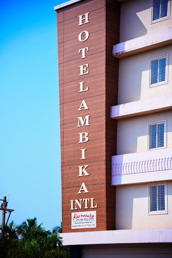 Hotel Ambika International Byndoor Bainduru 외부 사진